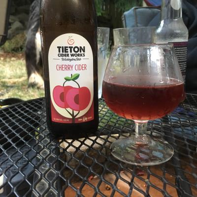 picture of Tieton Cider Works Apple Cherry Cider submitted by lizsavage