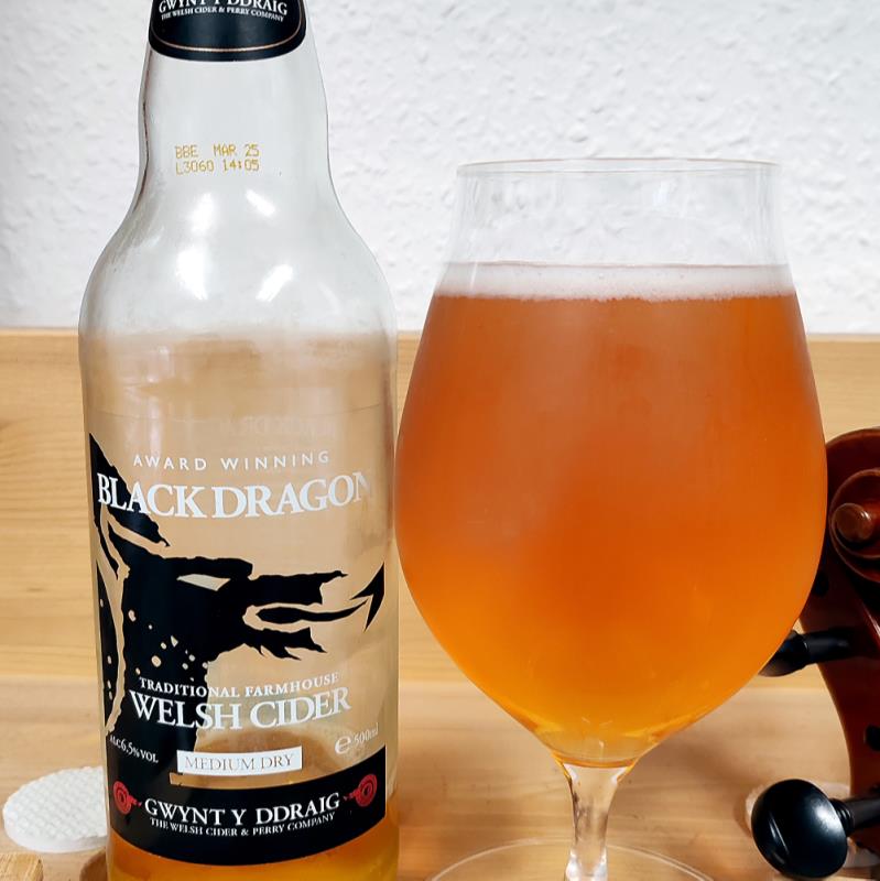 picture of Gwynt y Ddraig Cider Black Dragon Welsh Cider submitted by ThomasM