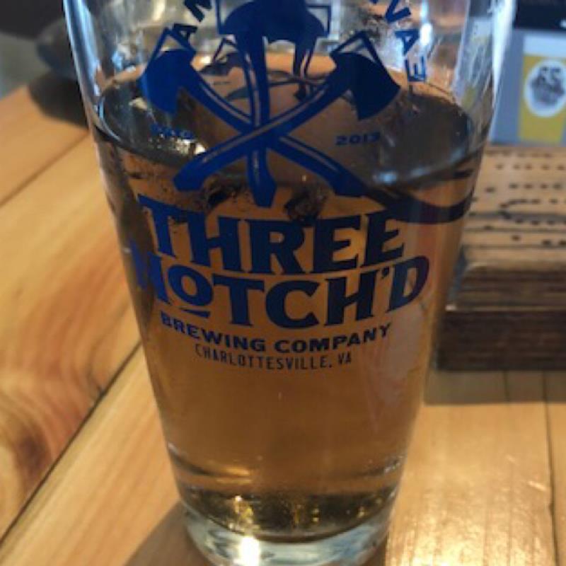 picture of Blue Toad Hard Cider Blue Toad Blueberry submitted by Mlharms25