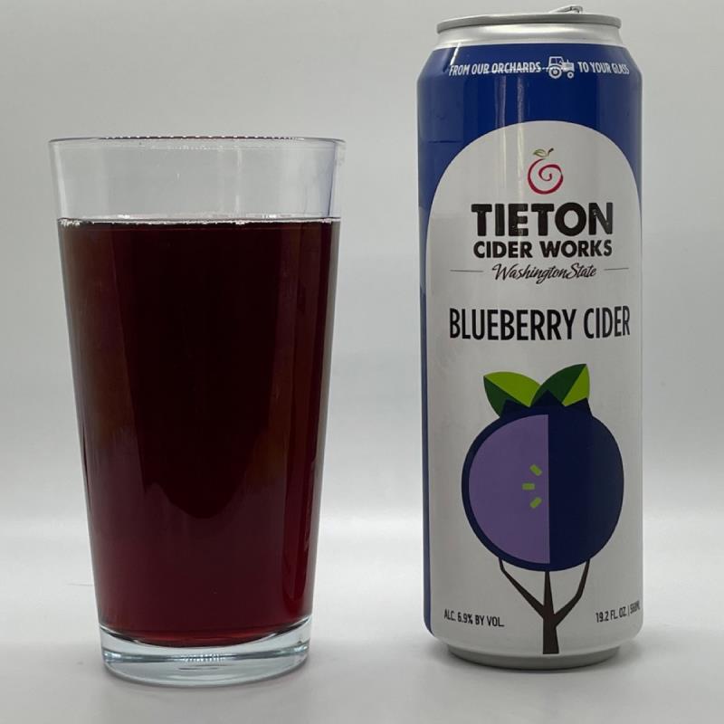 picture of Tieton Cider Works Blueberry submitted by PricklyCider