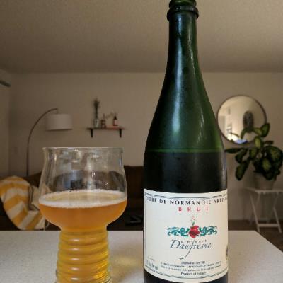 picture of Cidrerie Daufresne Brut submitted by DoubleCider