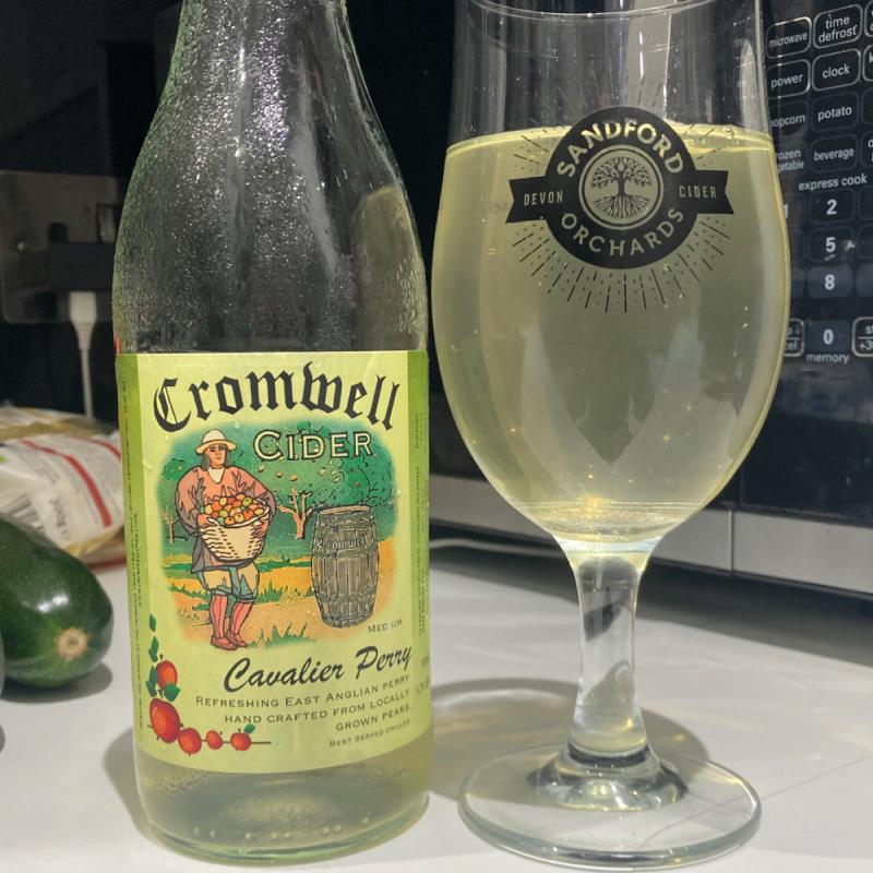 picture of Cromwell Cider Company Cavalier Perry submitted by Judge