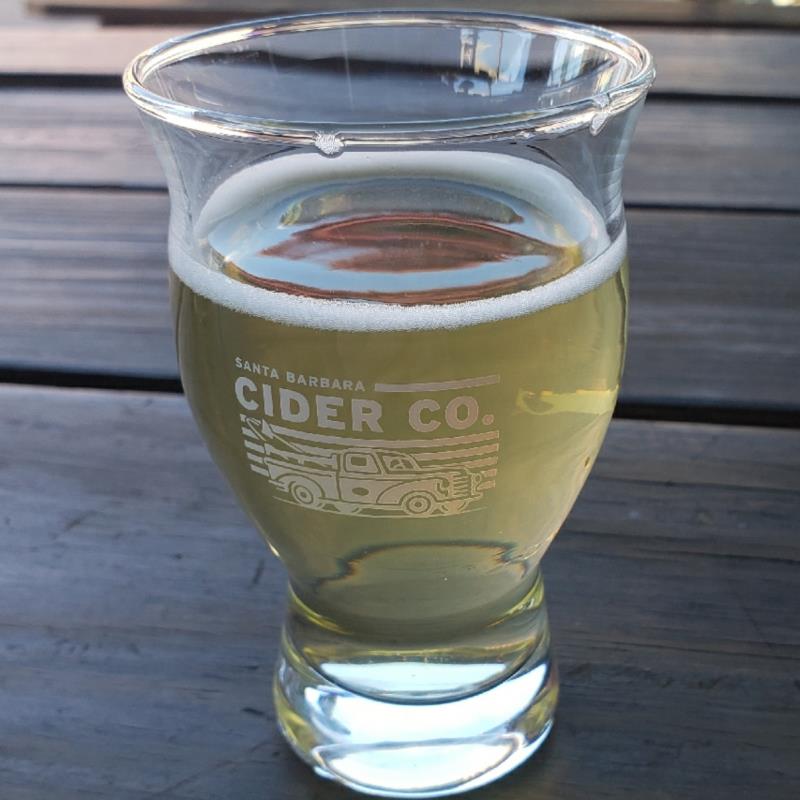 picture of Santa Barbara Cider Company Caviar Lime submitted by PointMeAtTheDawn