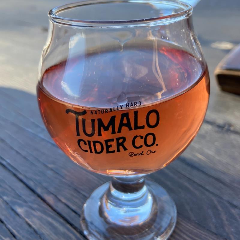 picture of Tumalo Cider Co. Cherry Lime submitted by Tinaczaban
