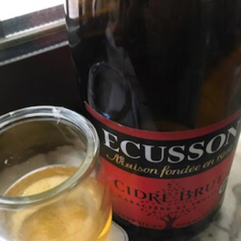 picture of Ecusson Cidre Brut submitted by Joejelly