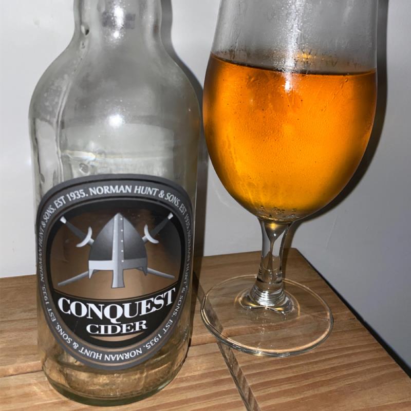 picture of Norman Hunt & Sons Sussex Cider Conquest Cider submitted by Ian_Hunts