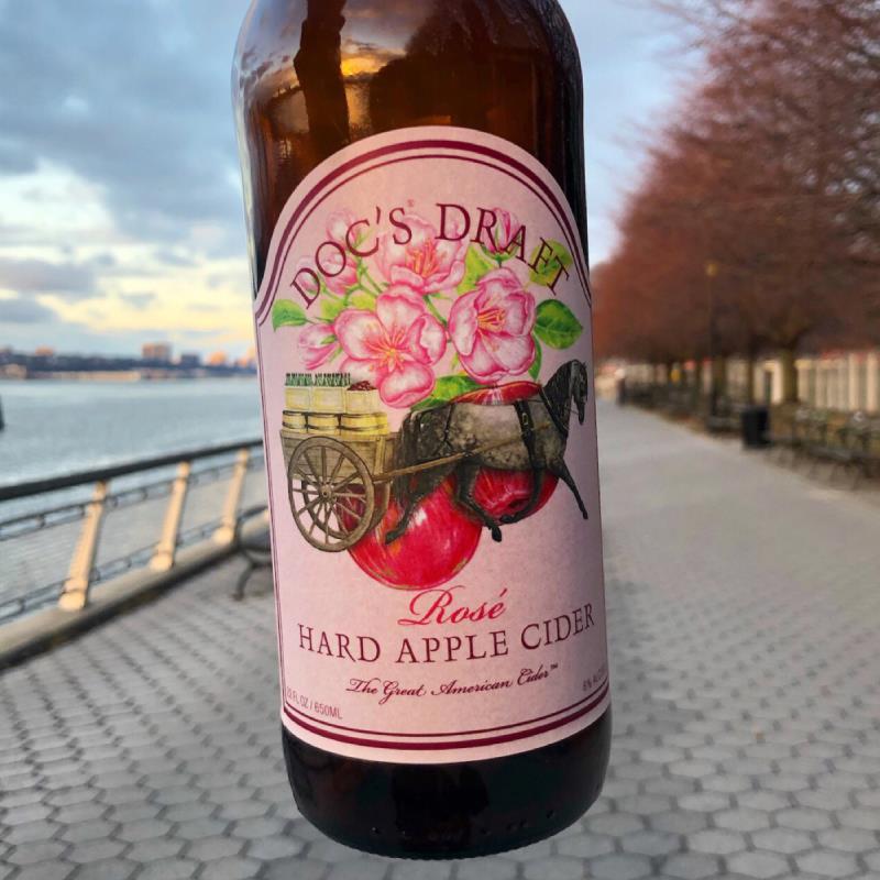 picture of Doc's Draft Hard Cider Doc's Draft Hard Rosé Cider submitted by Cideristas