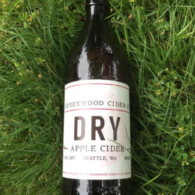 picture of Greenwood Cider Company Dry submitted by kiyose
