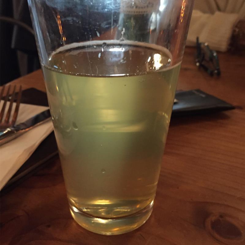 picture of Double Mountain Brewery Dry Cider submitted by herharmony23