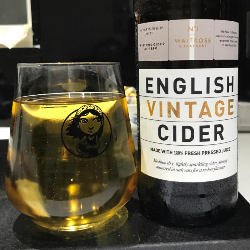 picture of Waitrose & Westons English Vintage Cider 2020 submitted by Judge