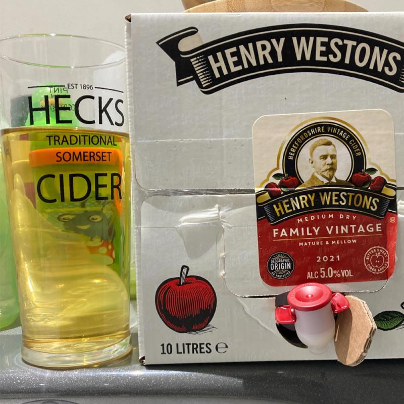 picture of Westons Cider Family Vintage 2021 submitted by Judge