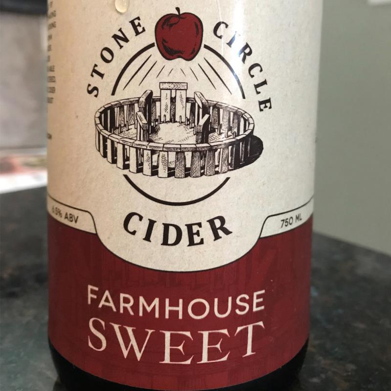 picture of Stone Circle Cider Farmhouse Sweet submitted by KariB
