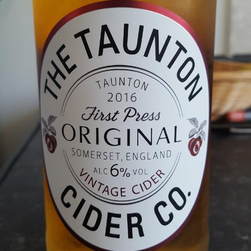 picture of The Taunton Cider Company First Press Original Vintage submitted by HarrietteD