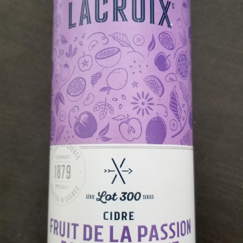 picture of Cidre Lacroix Fruit de la passion submitted by SimonBourbeau
