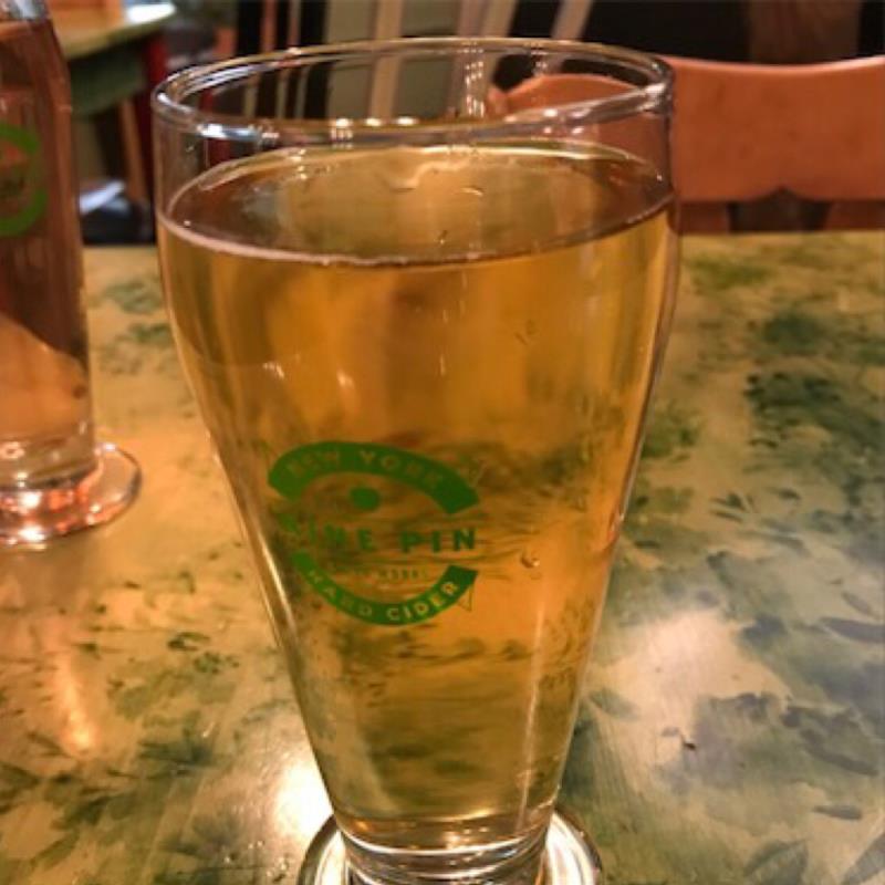 picture of Nine Pin Ciderworks Golden Reserve submitted by noses