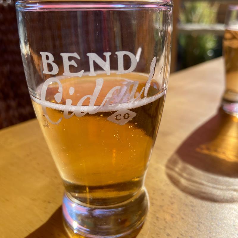 picture of Bend Cider Co. Guava Hibiscus submitted by Tinaczaban