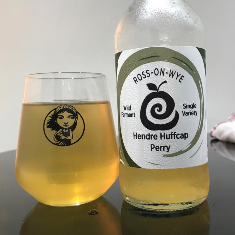 picture of Ross-on-Wye Cider & Perry Co Hendre Huffcap Perry 2019 submitted by Judge