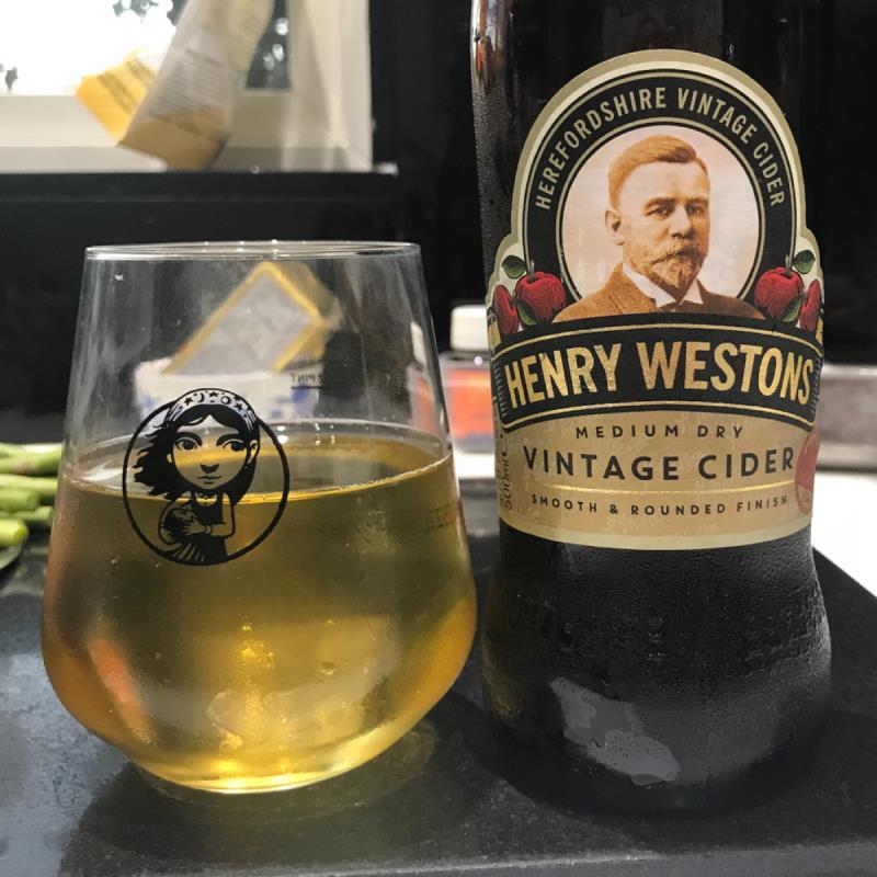 picture of Westons Cider Henry Westons 2020 Vintage submitted by Judge