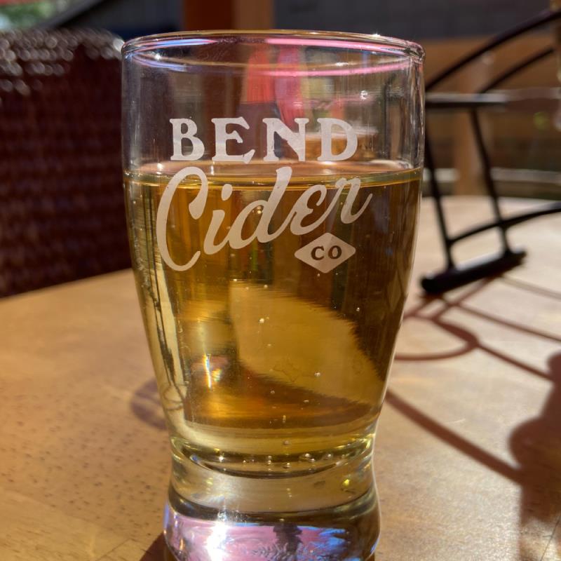 picture of Bend Cider Co. Hippity Hoppity submitted by Tinaczaban