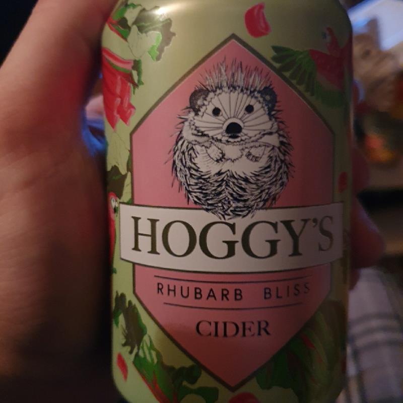 picture of AS A. Le Coq Hoggy's Rhubarb Bliss submitted by South