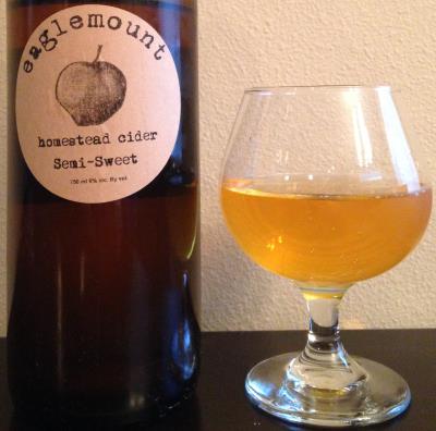 picture of Eaglemount Wine & Cider Homestead Semisweet Cider submitted by cidersays