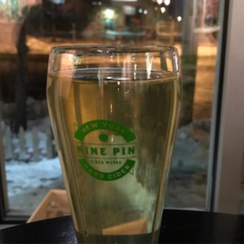picture of Nine Pin Ciderworks Honey Barrel submitted by noses