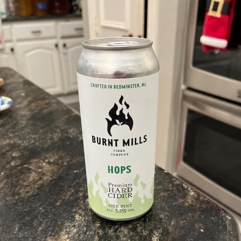 picture of Burnt Mills Cider Company Hops submitted by BigMurrPhD