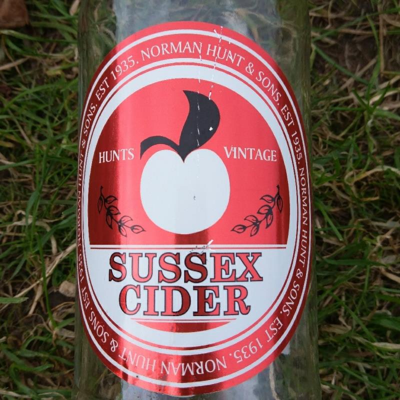 picture of Norman Hunt & Sons Sussex Cider Hunts Vintage submitted by RedTed