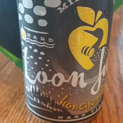 picture of Loon Juice (Four Daughters Vineyard and Winery) Loon Juice (Honeycrisp) submitted by NateMerrill