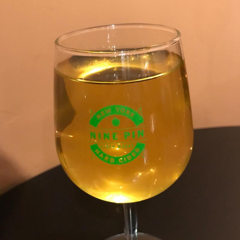 picture of Nine Pin Ciderworks Maple Applejack submitted by noses