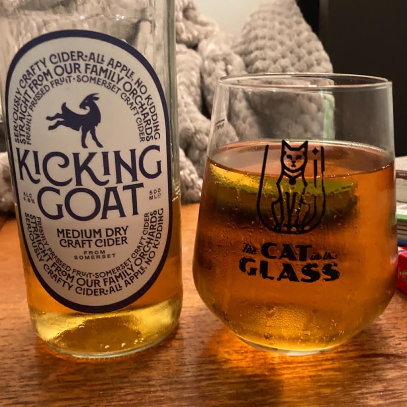 picture of Kicking Goat Medium Dry Craft Cider submitted by Judge