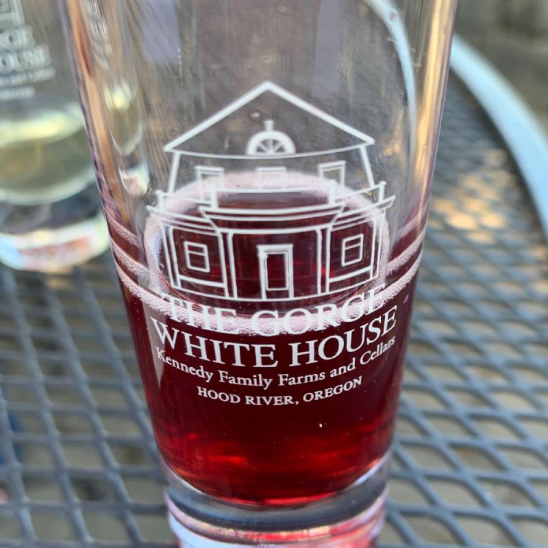 picture of The Gorge Whitehouse Mixed Berry submitted by JemStar