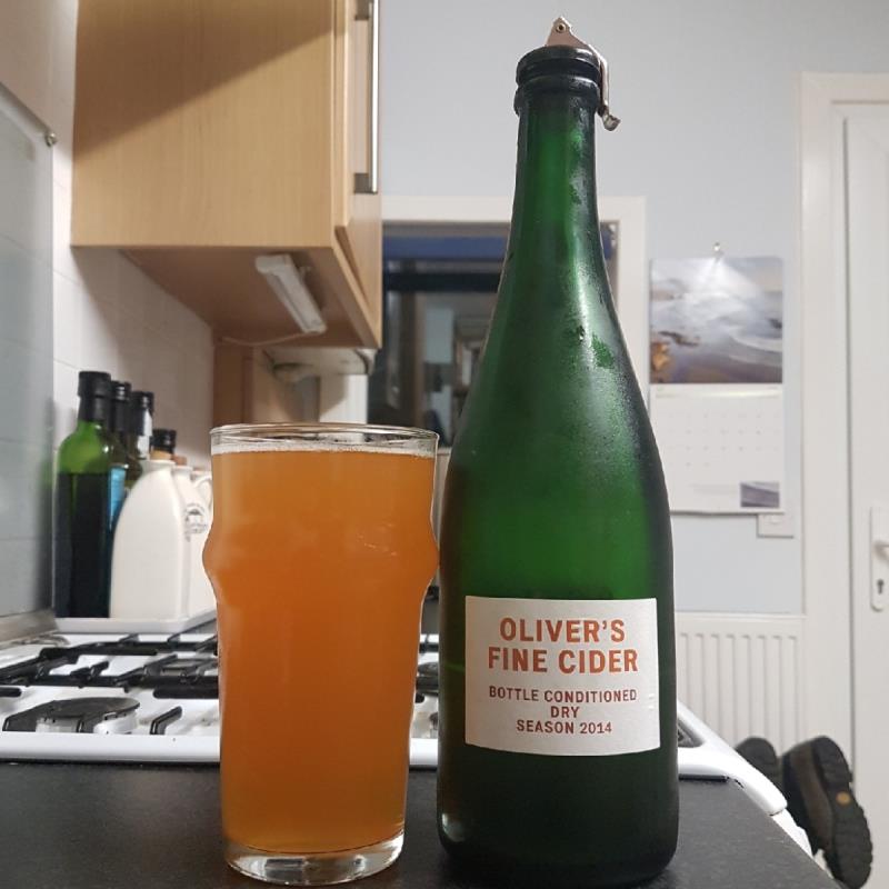 picture of Oliver's Cider and Perry Fine Cider Dry 2014 submitted by BushWalker
