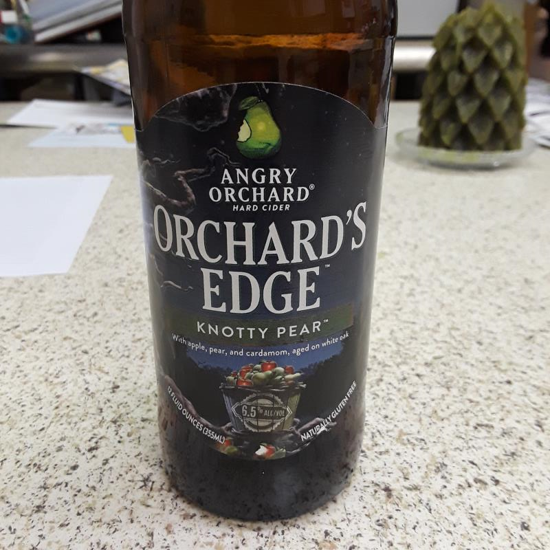 picture of Angry Orchard Orchard's Edge Knotty Pear submitted by sailor312