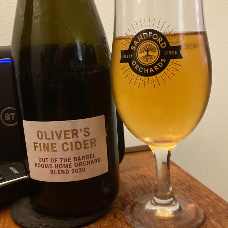 picture of Oliver's Cider and Perry Out Of The Barrel Rooms Home Orchard Blend 2020 submitted by Judge