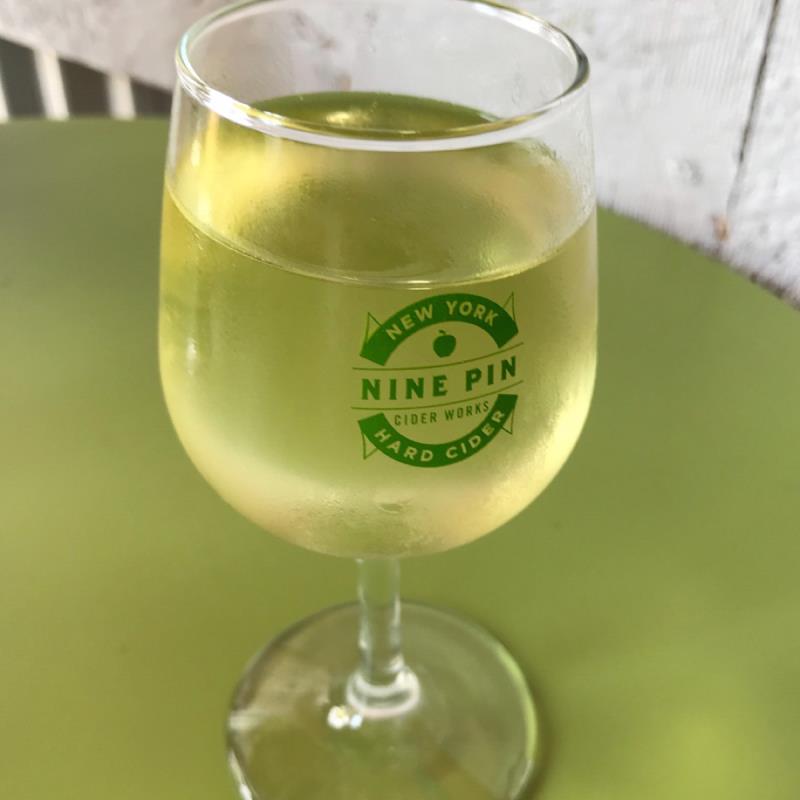 picture of Nine Pin Ciderworks Passion of the Pear submitted by noses