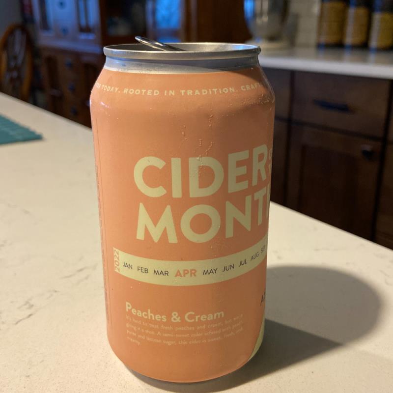 picture of Ash & Elm Cider Co. Peaches and Cream submitted by Tinaczaban