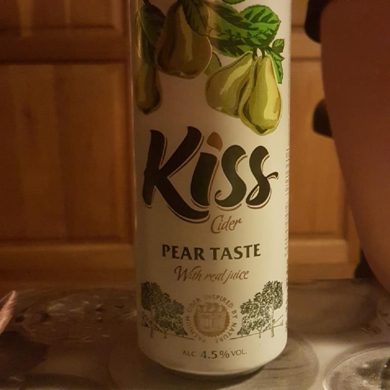 picture of Kiss Cider (Saku Brewery) pear taste with real juice submitted by LeonneMeijsvanDijk