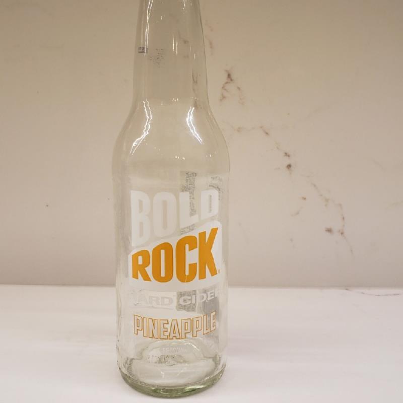 picture of Bold Rock Hard Cider Pineapple submitted by Dtheduck