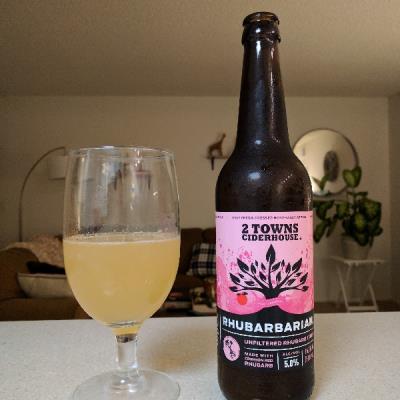 picture of 2 Towns Ciderhouse Rhubarbarian submitted by DoubleCider