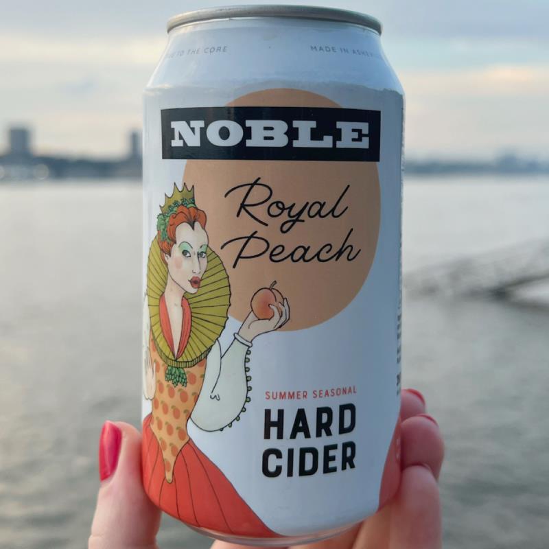 picture of Noble Cider Royal Peach submitted by Cideristas