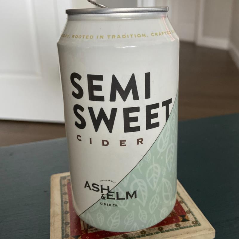 picture of Ash & Elm Cider Co. Semi-Sweet Cider submitted by Tinaczaban