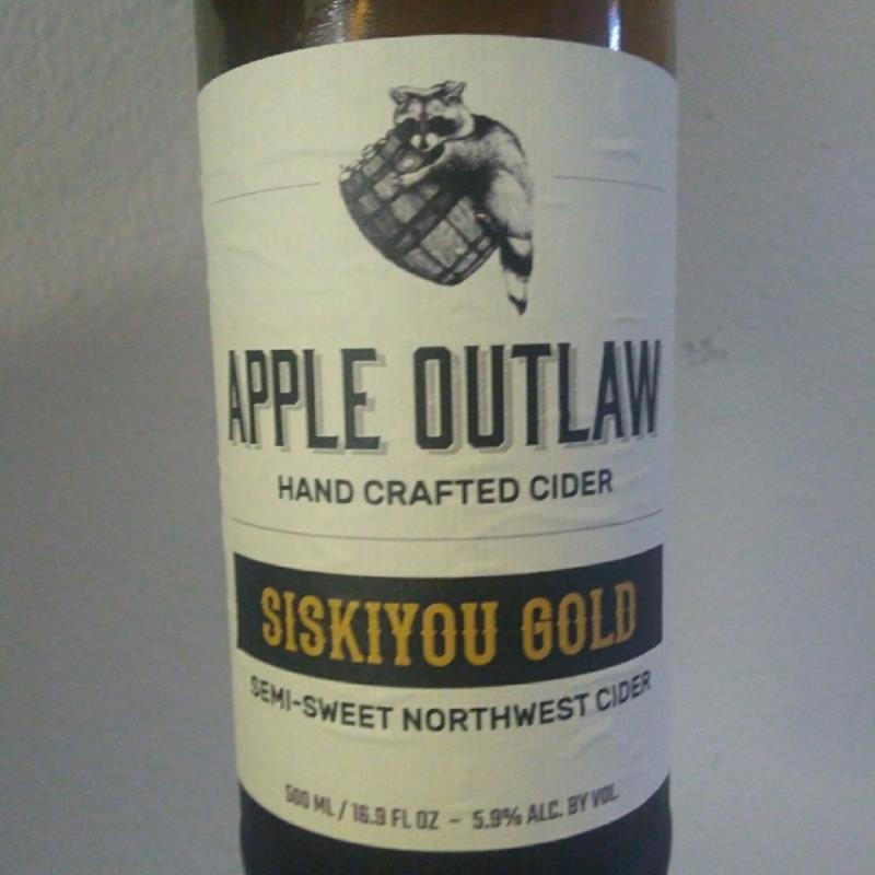 picture of Apple Outlaw Siskiyou Gold submitted by Stranger