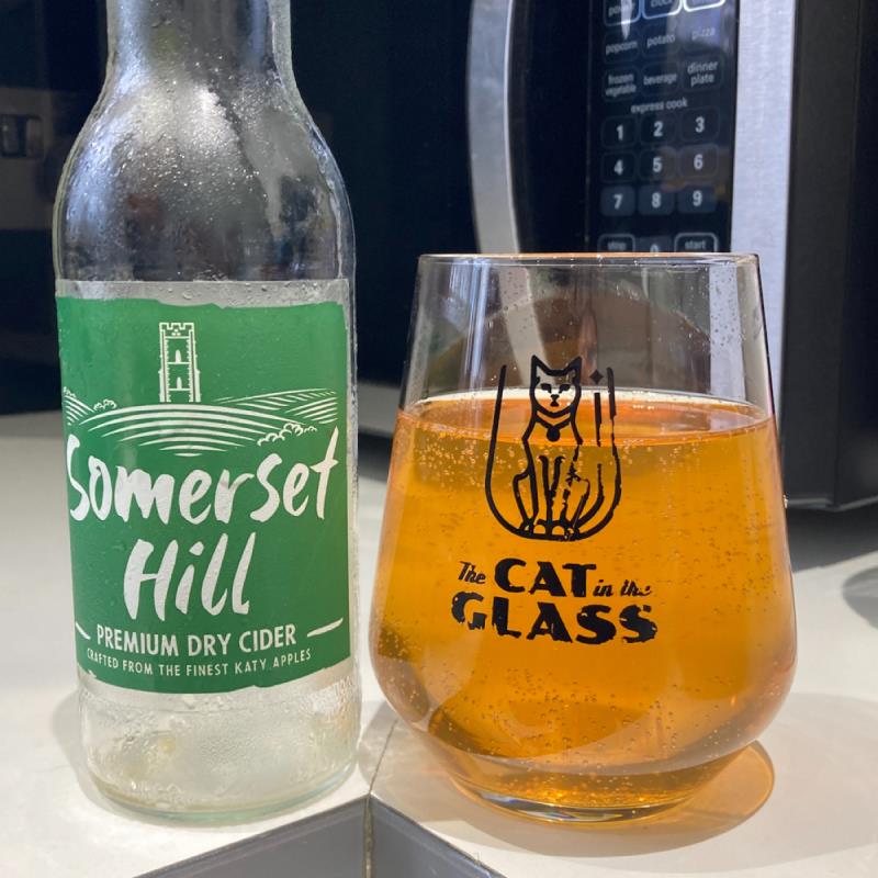 picture of TJ Morris Ltd Sometset Hill Premium Dry Cider submitted by Judge