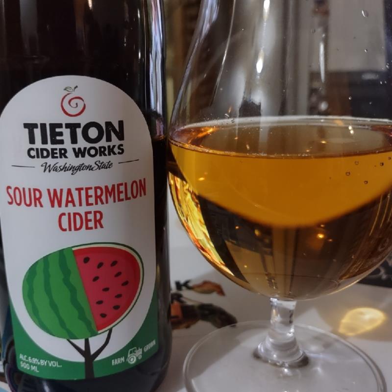 picture of Tieton Cider Works Sour Watermelon submitted by MoJo