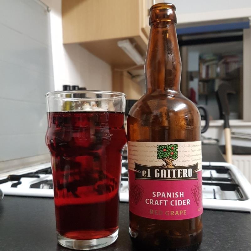 picture of Sidra El Gaitero Spanish Craft Red Grape Cider submitted by BushWalker