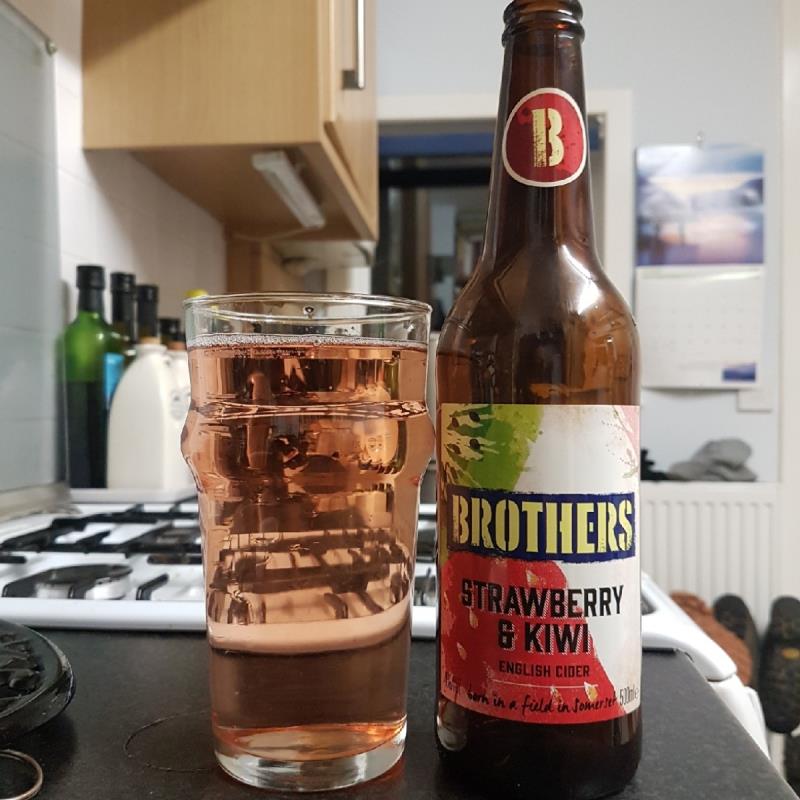 picture of Brothers Drinks Company Strawberry & Kiwi submitted by BushWalker