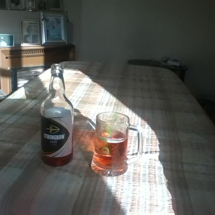picture of Bulmer's Cider Strongbow Rose' submitted by cidrtikmick