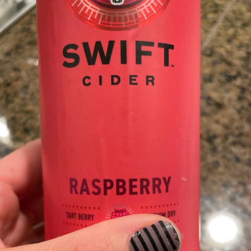 picture of Swift Cider Swift Raspberry submitted by CiderGirl3