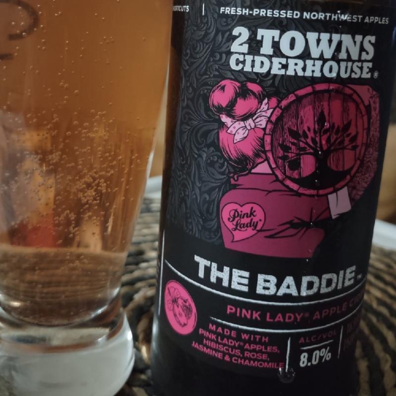 picture of 2 Towns Ciderhouse The Baddie submitted by MoJo